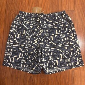 NWT Patagonia Baggies Long 7 Inch New Visions New Navy Mens Medium Swim Trunks